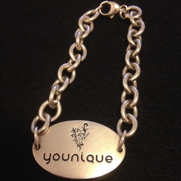 Sterling Silver Bracelet - Picture 1 of 2